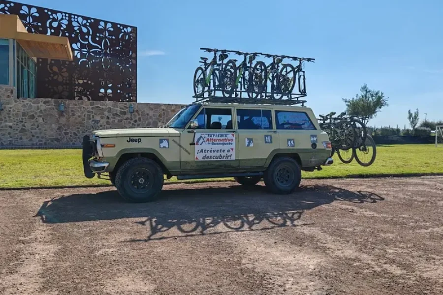 Jeep Wagonner Clasica